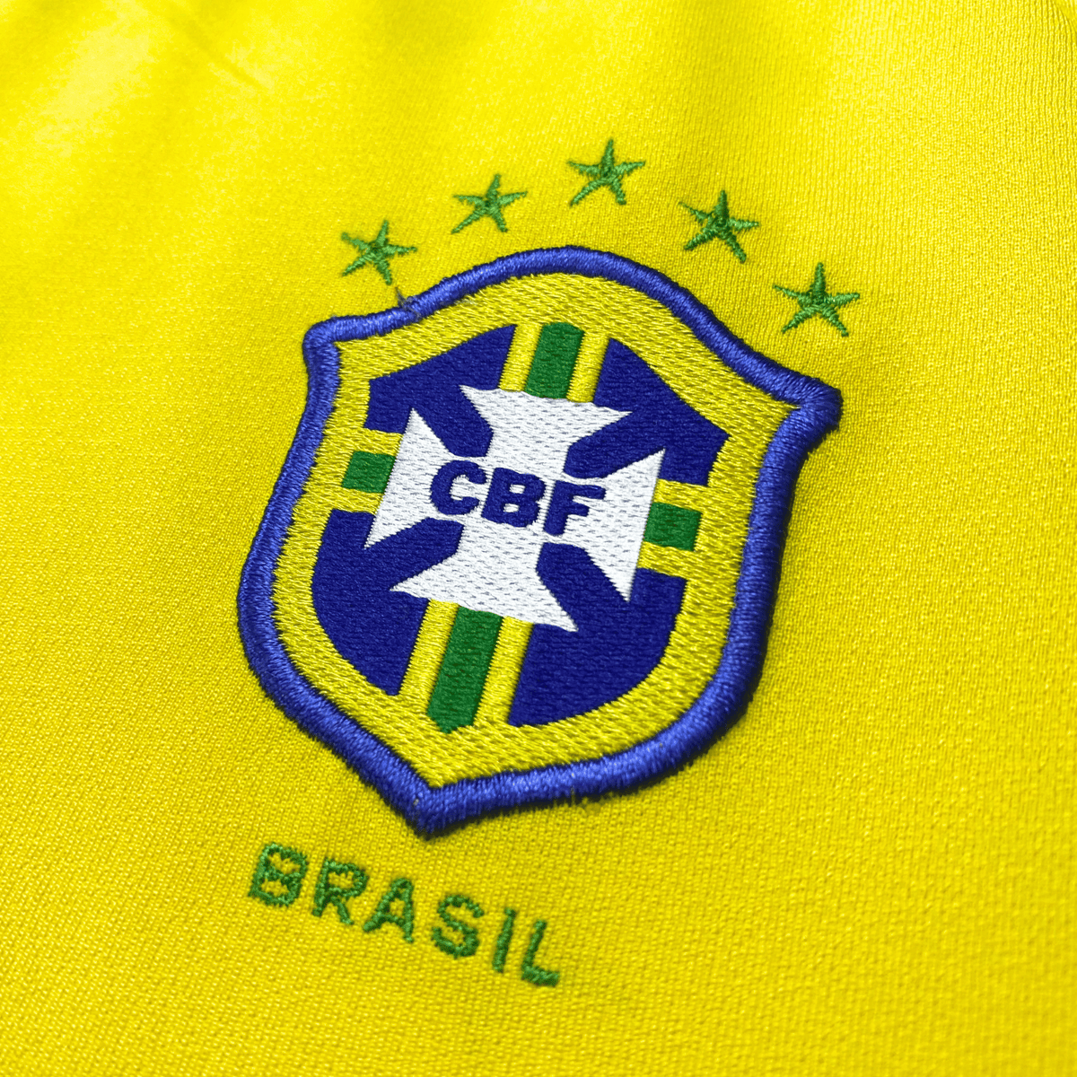 Vintage Brazil 2002-2004 Home football shirt with Ronaldo 9 print, size L | Nostalgic Football Shirts
