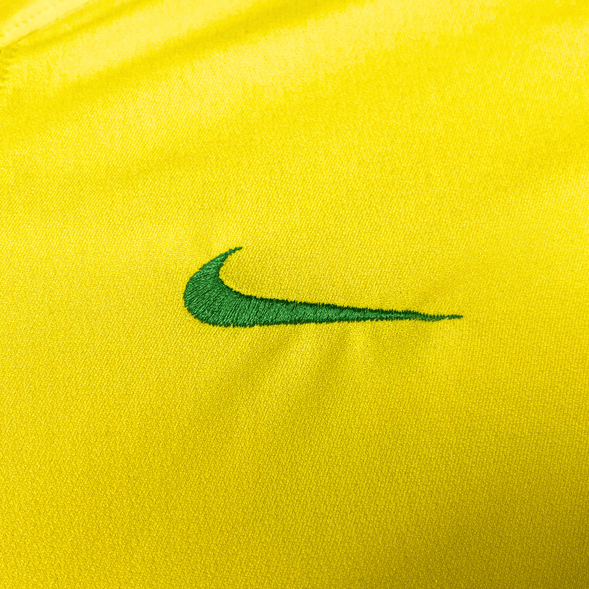 Authentic Nike Brazil 2002-2004 Home shirt, size XL | Nostalgic Football Shirts