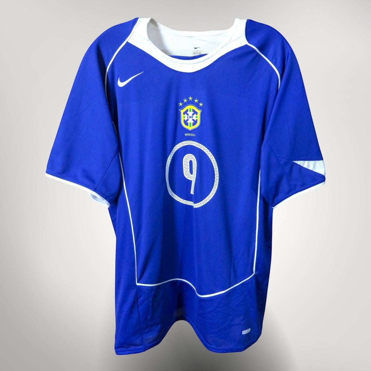 Authentic Nike Brazil 2004-2006 Away shirt, Ronaldo 9 on the back, size L | Nostalgic Football Shirts