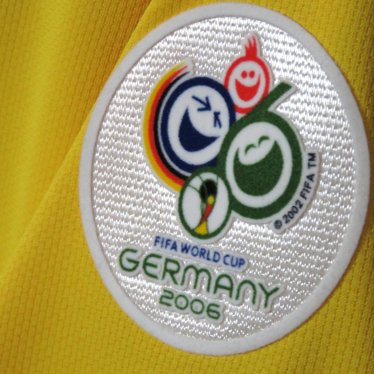 Vintage Brazil 2006-2008 Home football shirt with Ronaldo 9 print, size M | Nostalgic Football Shirts