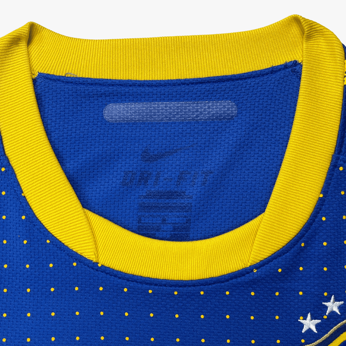 Retro Brazil 2010-2011 Away football jersey by Nike, Kaka 10, size L | Nostalgic Football Shirts