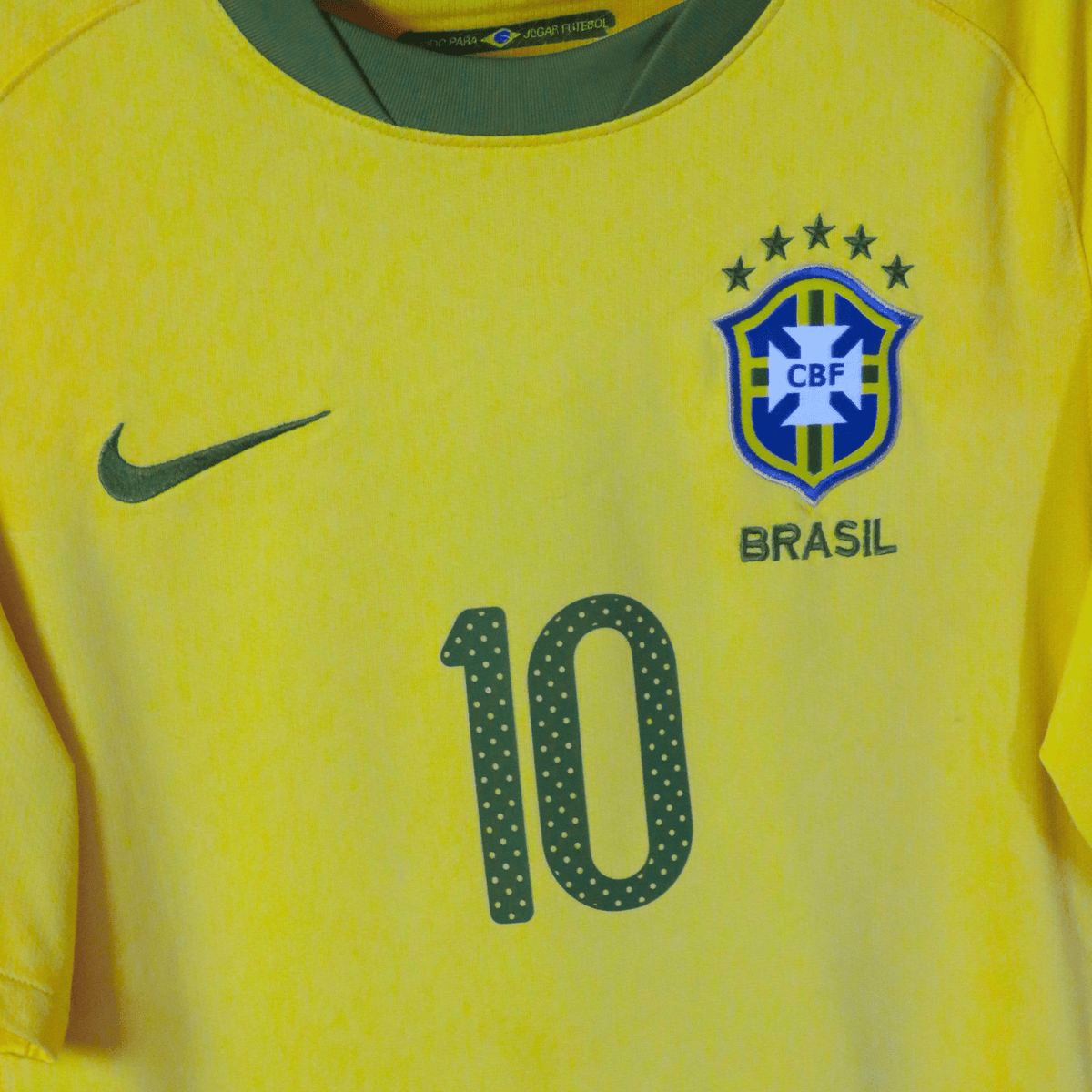 Original Brazil 2010-2011 Home football shirt, size S, Kaka 10 | Nostalgic Football Shirts