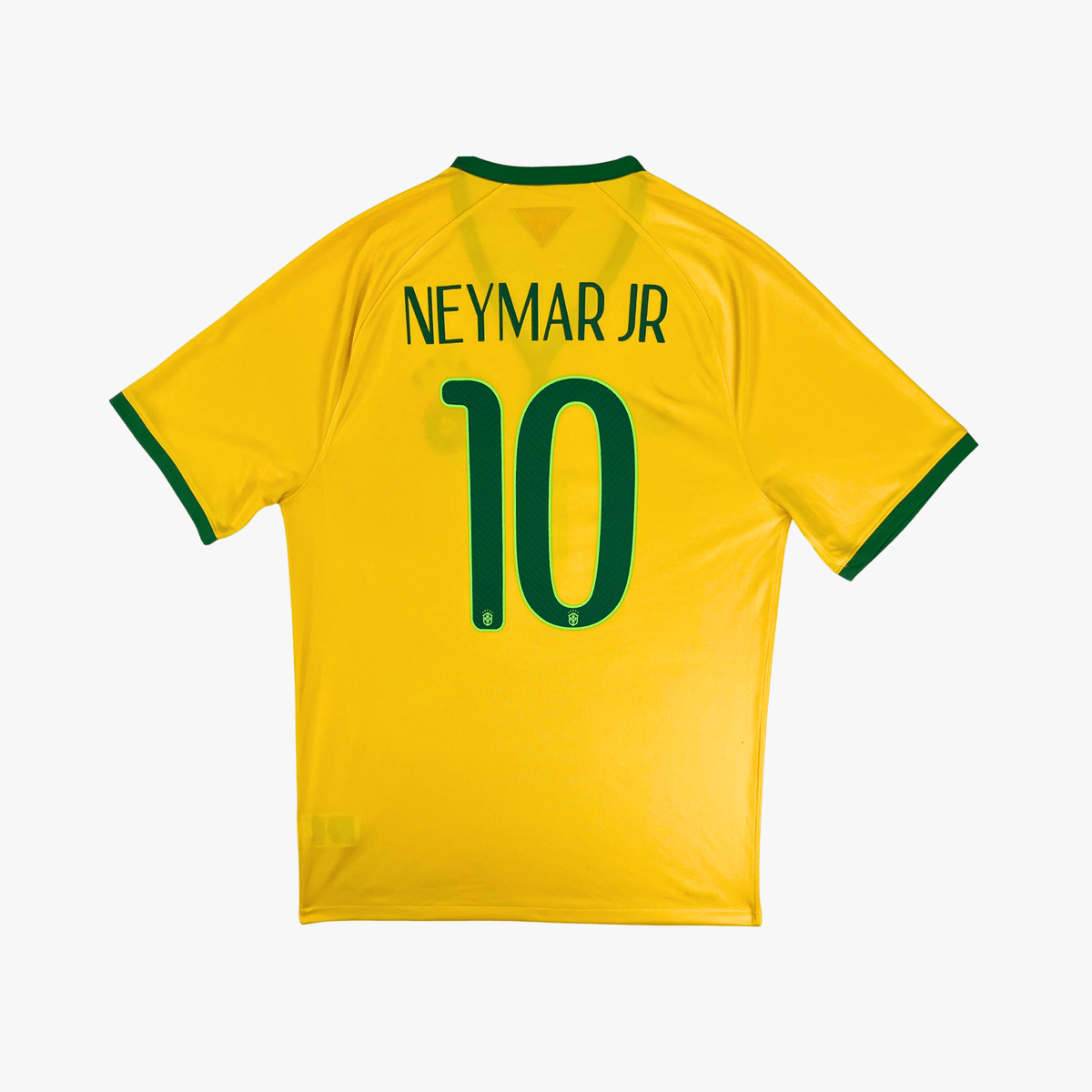 Vintage Brazil 2014-2015 Home football shirt with Neymar Jr 10 print, size L | Nostalgic Football Shirts