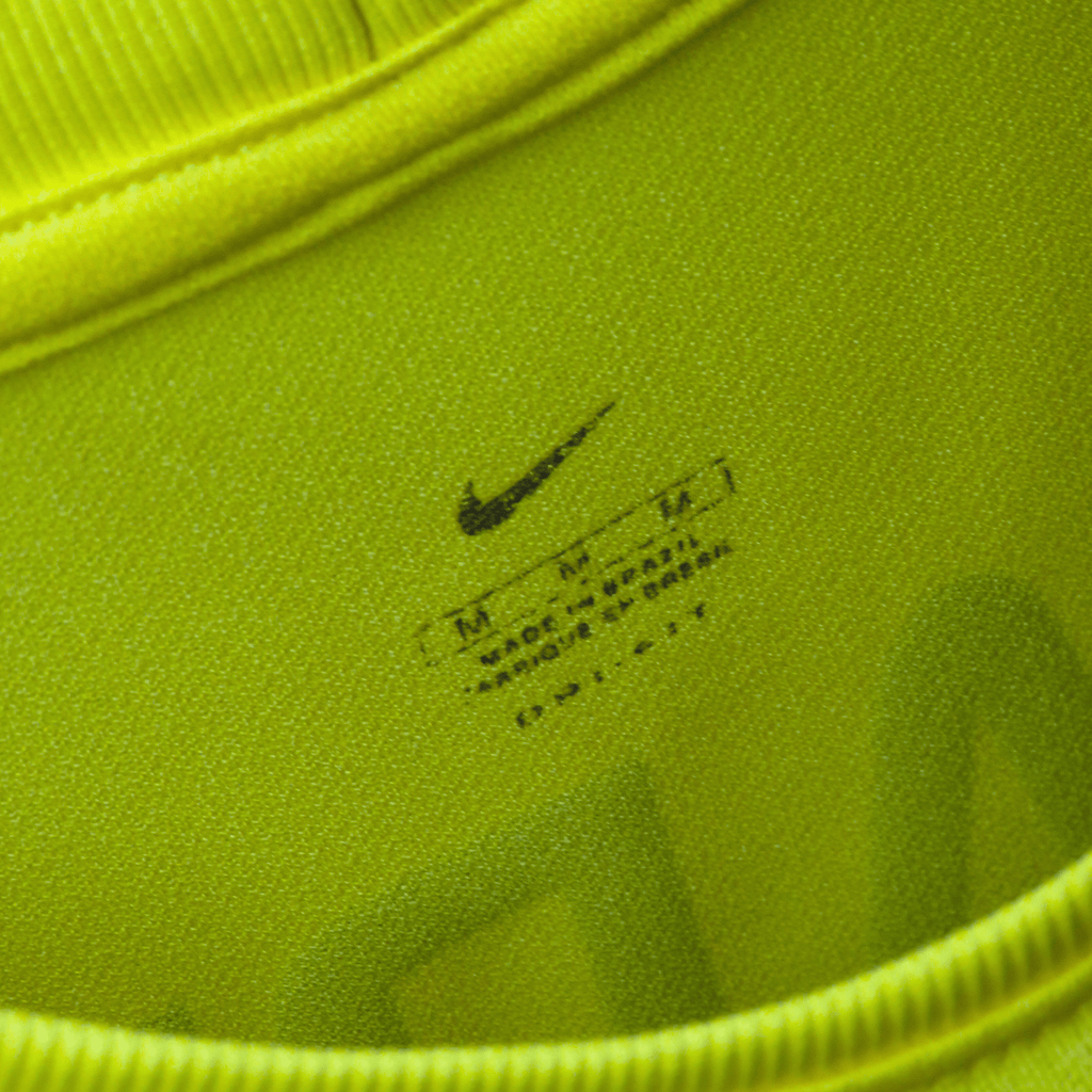 Brazil 2002-04 Home Roberto Carlos #6 Shirt M