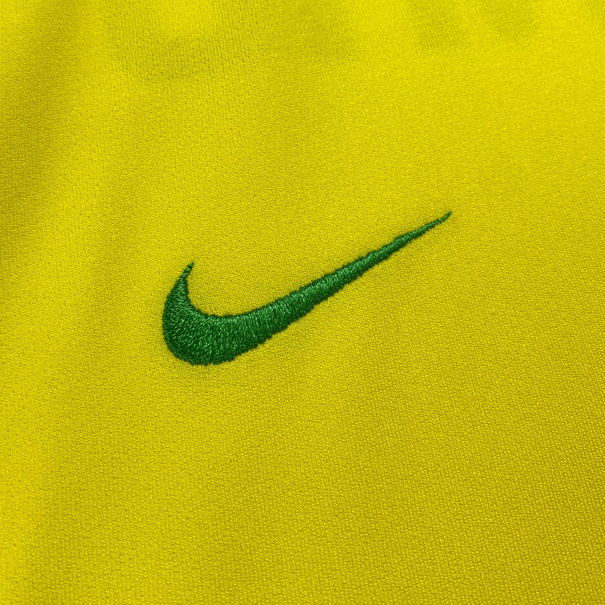 Brazil 2002-04 Home Ronaldinho #11 Shirt XL