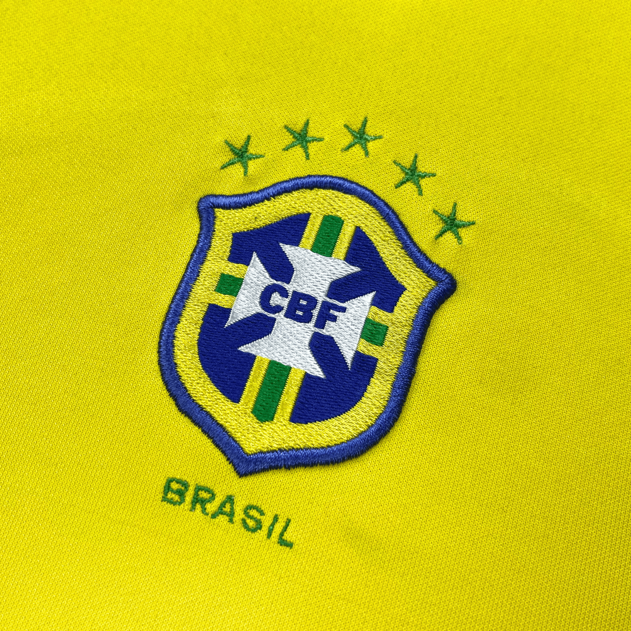 Brazil 2004-06 Home Ronaldinho #10 Shirt M