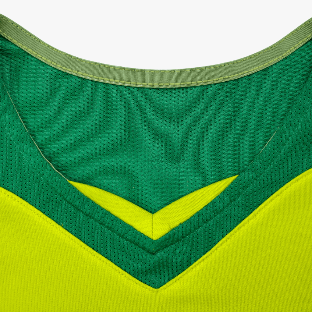 Brazil 2004-06 Home Ronaldinho #10 Shirt M