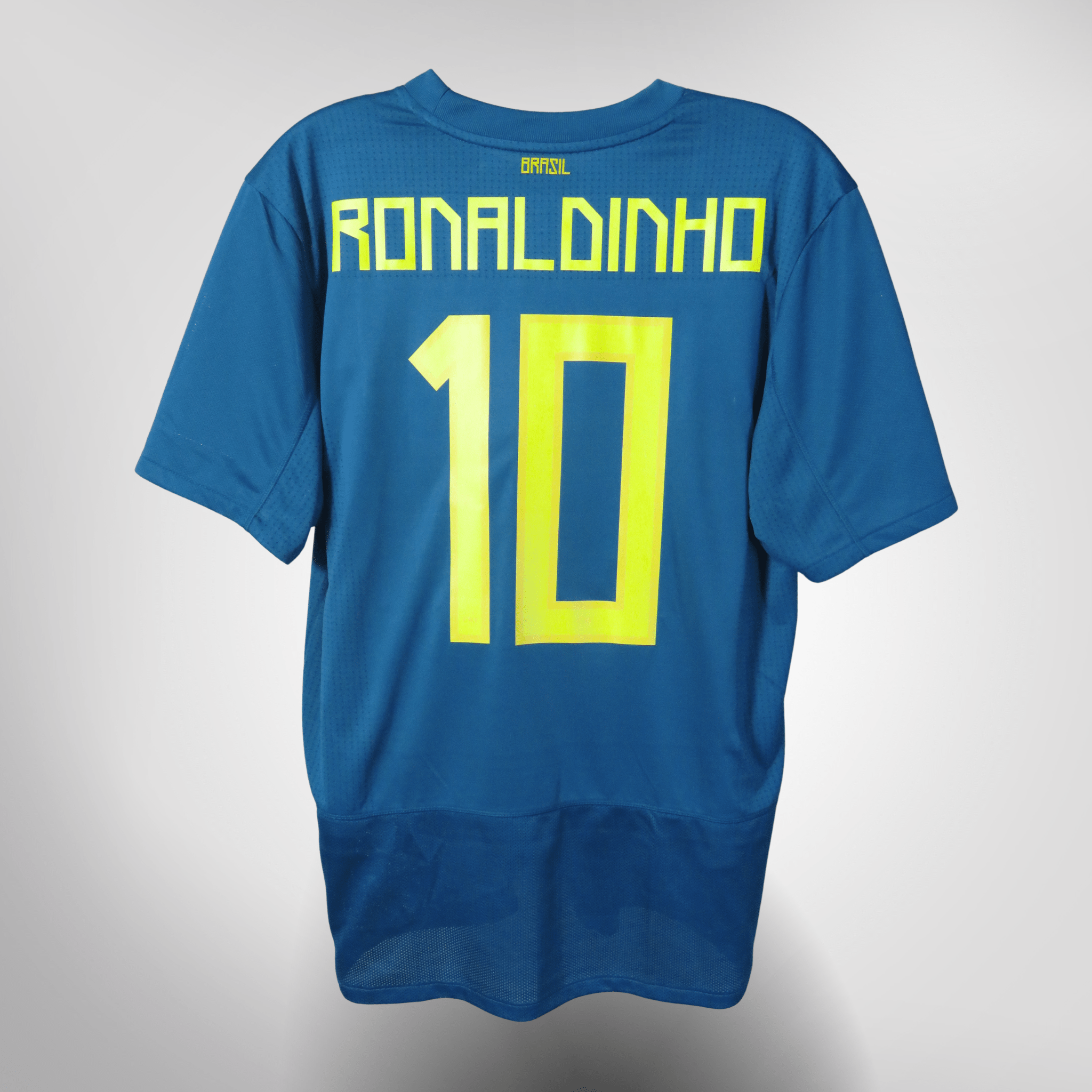 Brazil 2011-12 Away Ronaldinho #10 Shirt M