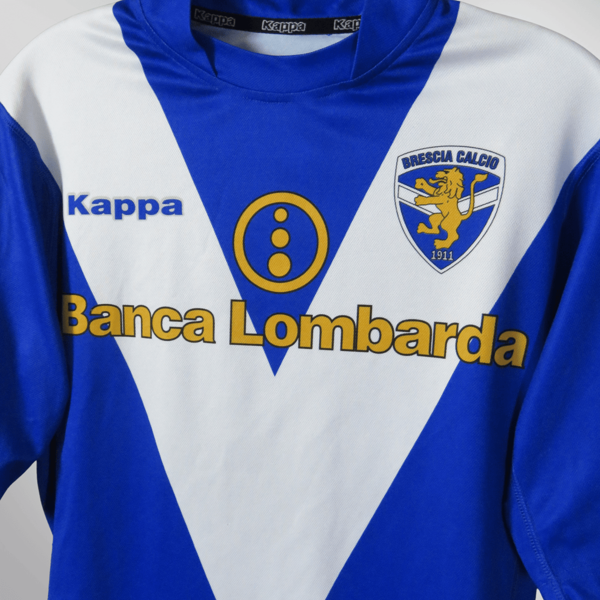 Original Brescia 2004-2005 Home football shirt, size L, Di Biagio 32 | Nostalgic Football Shirts