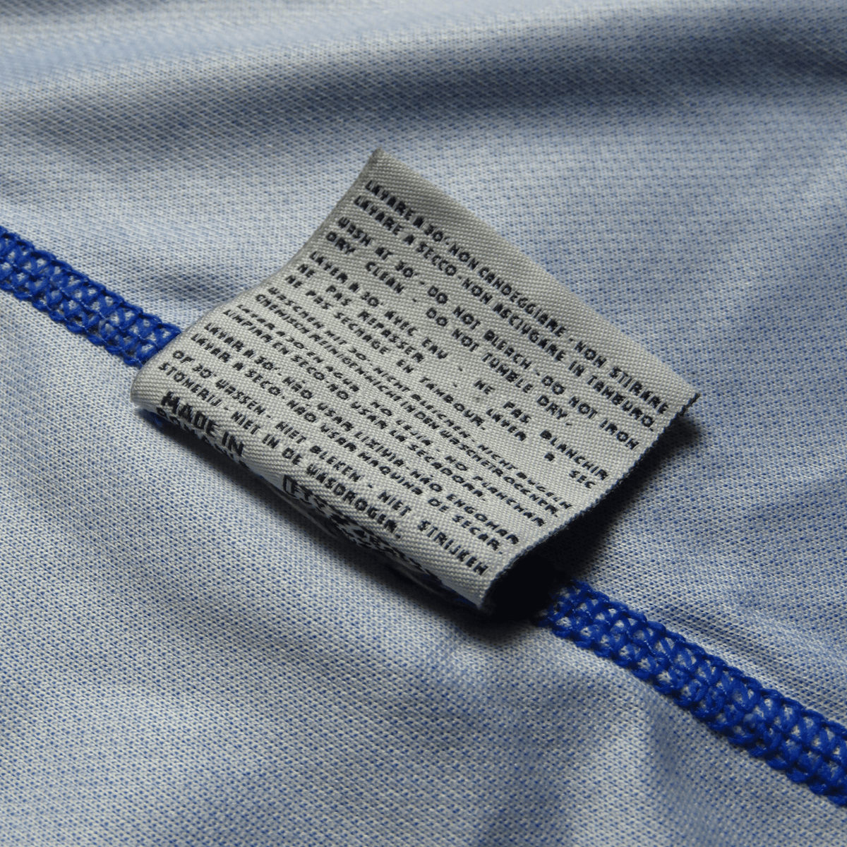 Retro Brescia 2004-2005 Home football jersey by Kappa, Di Biagio 32, size L | Nostalgic Football Shirts