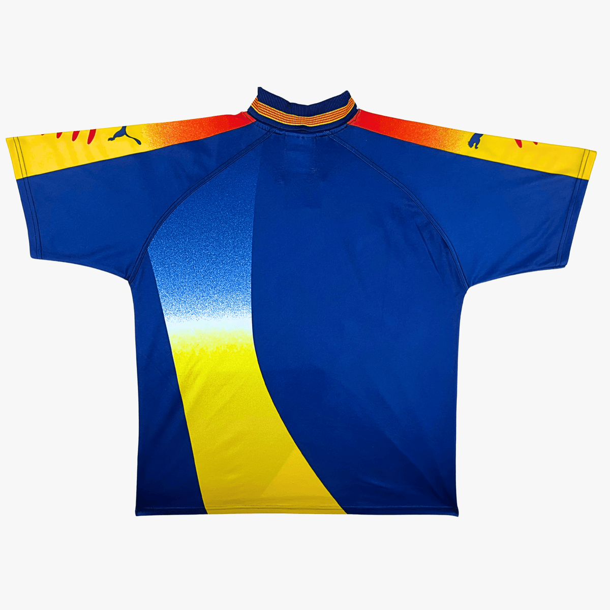 Retro Catalunya 2002-2003 Away football jersey by Puma, size M | Nostalgic Football Shirts