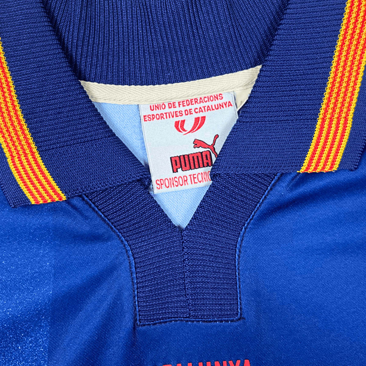 Vintage Catalunya 2002-2003 Away football shirt, size M | Nostalgic Football Shirts
