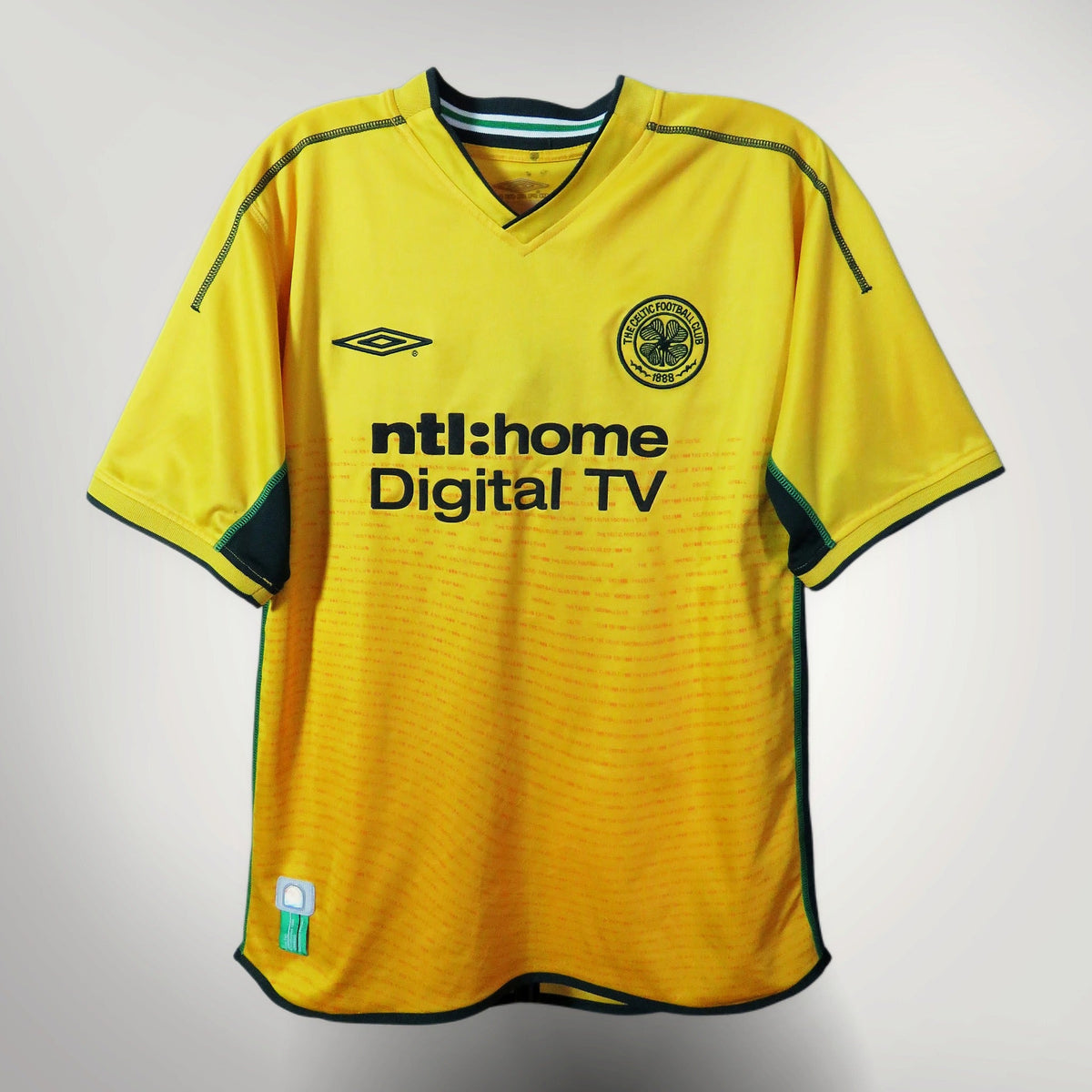Celtic 2002-2003 Away shirt, Larsson 7, Umbro, size L | Nostalgic Football Shirts