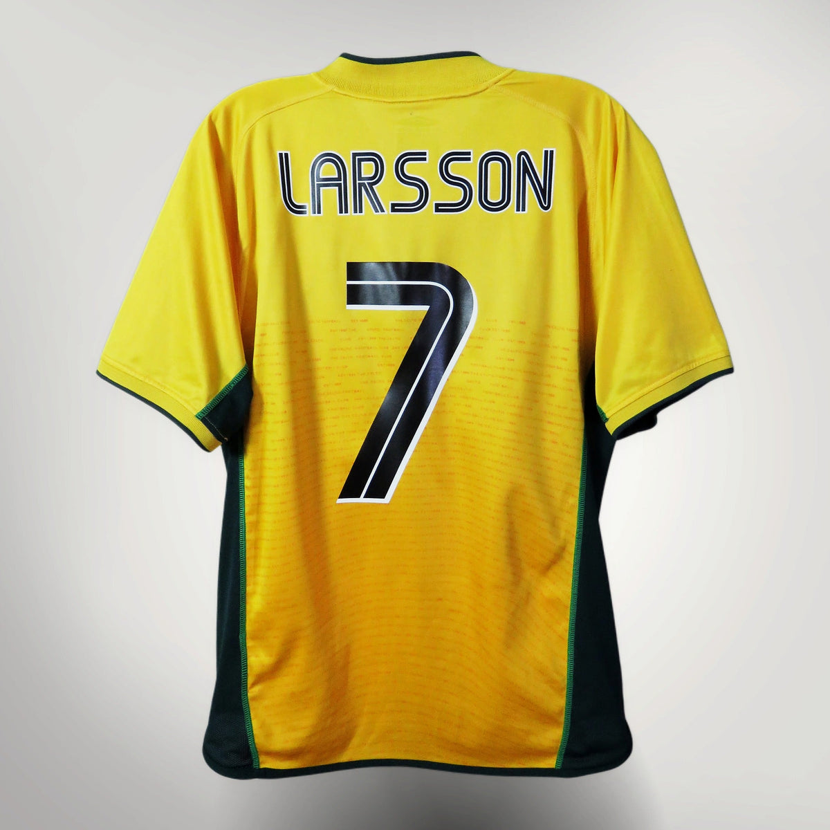 Celtic 2002-2003 Away shirt, Larsson 7, Umbro, size L | Nostalgic Football Shirts