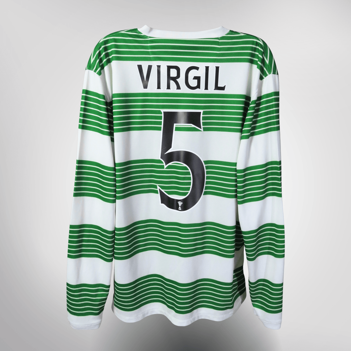 Vintage Celtic 2013-2014 Home longsleeve football shirt with van Dijk 5 print, size M | Nostalgic Football Shirts