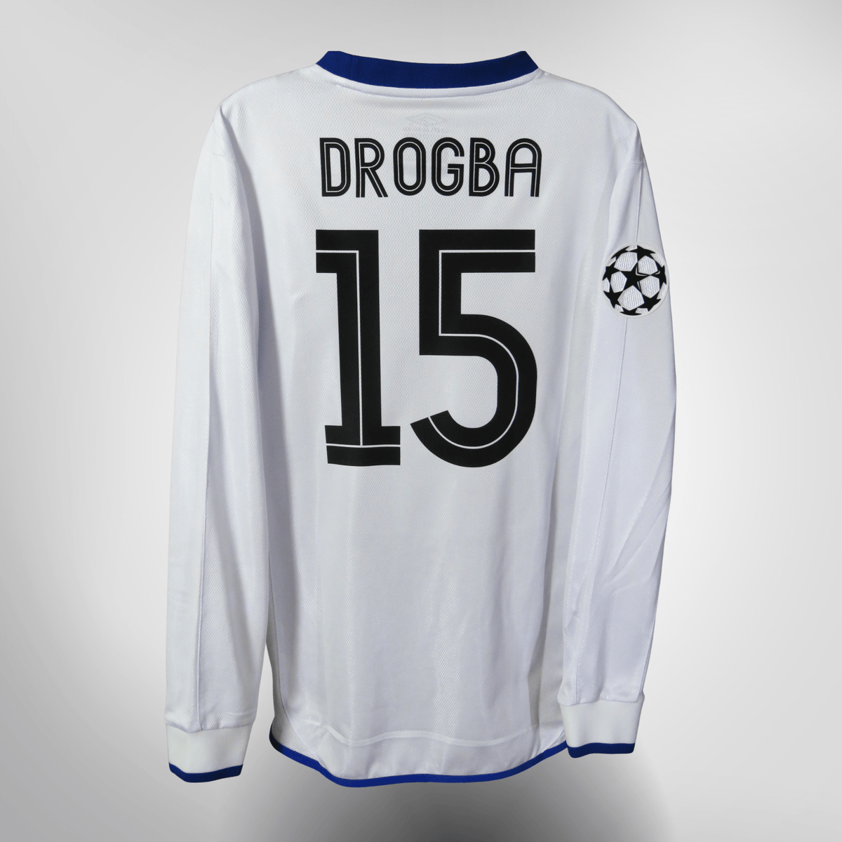 Vintage Chelsea 2003-2005 Away longsleeve football shirt with Drogba 15 print, size M | Nostalgic Football Shirts
