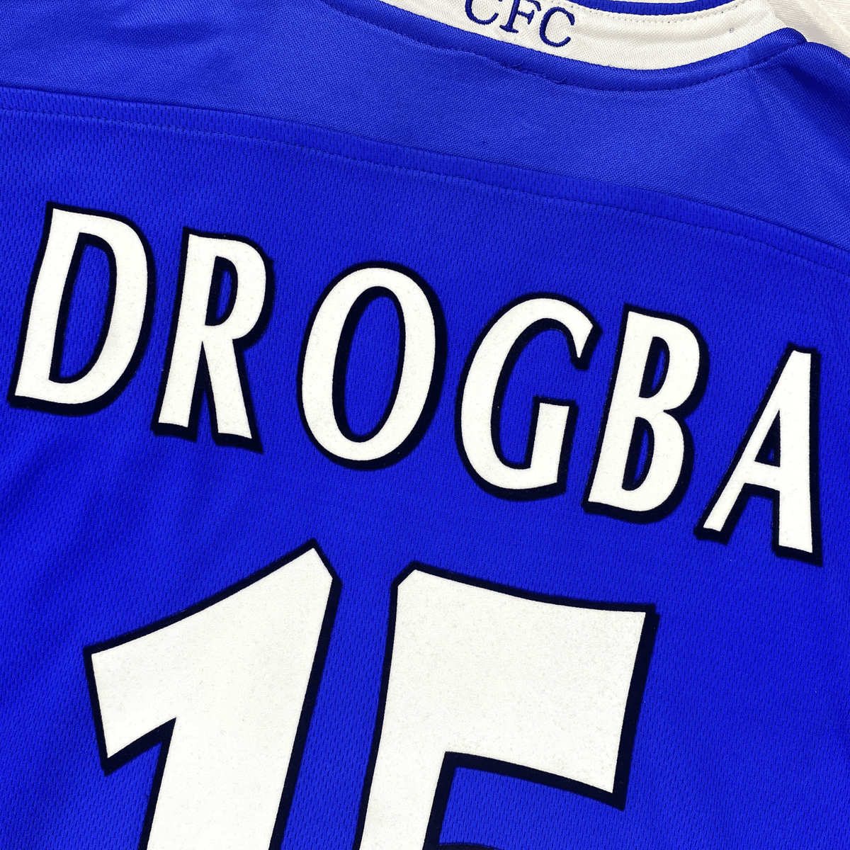 Retro Chelsea 2003-2005 Home football jersey by Umbro, Drogba 15, size S | Nostalgic Football Shirts