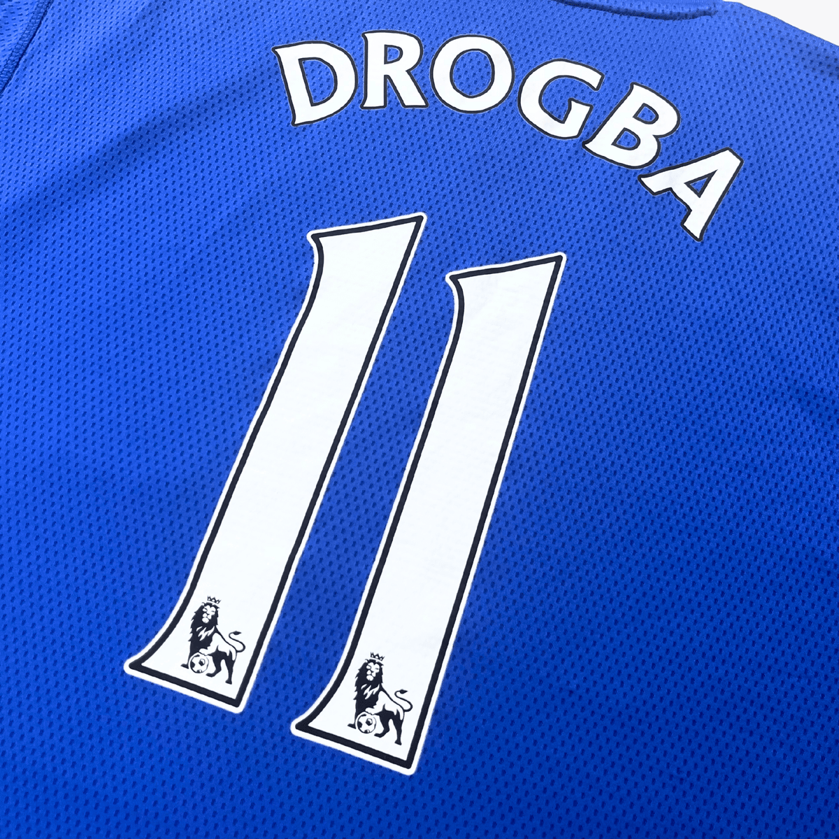 Retro Chelsea 2009-2010 Home football jersey by Adidas, Drogba 11, size L | Nostalgic Football Shirts