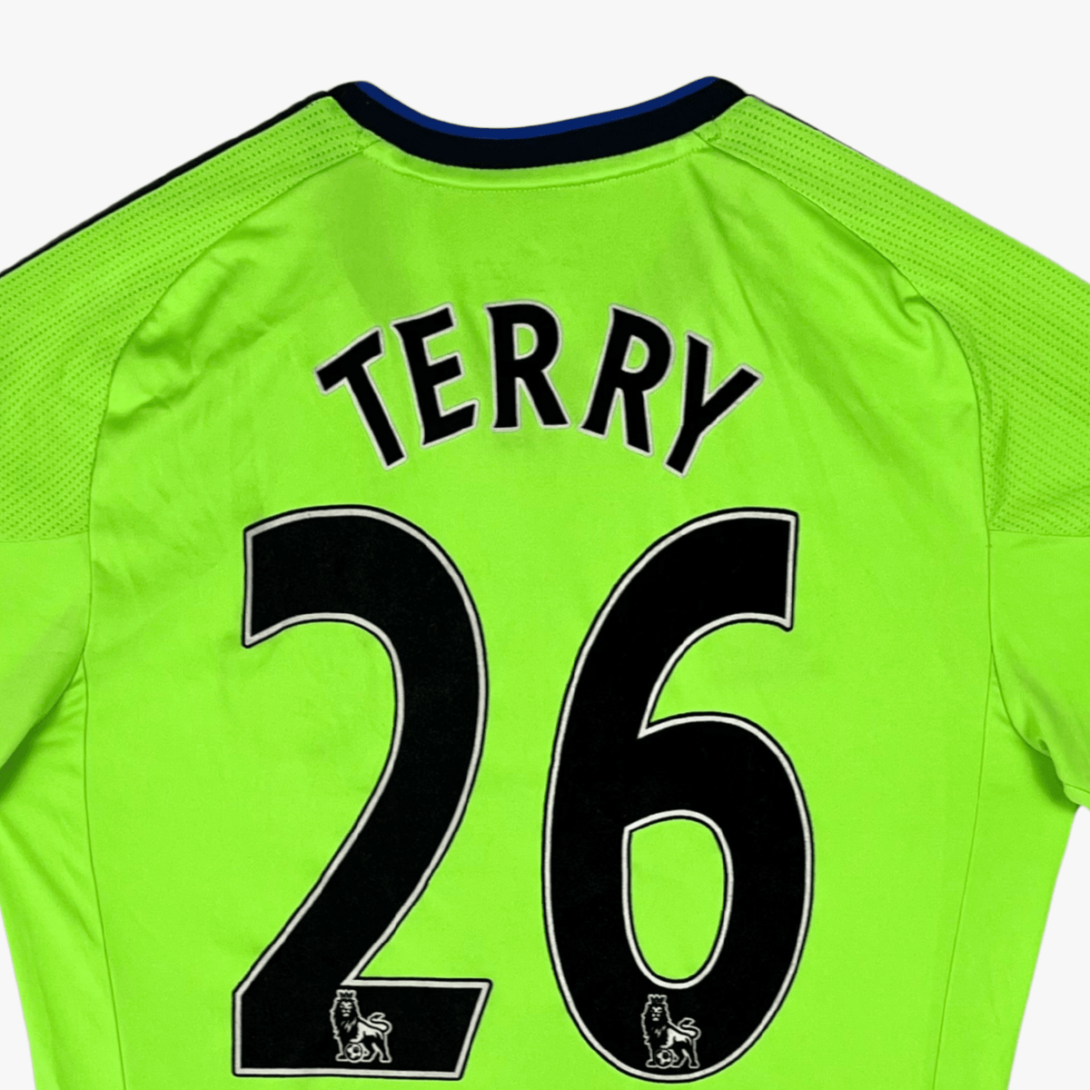 Retro Chelsea 2010-2011 Third football jersey by Adidas, Terry 26, size S | Nostalgic Football Shirts