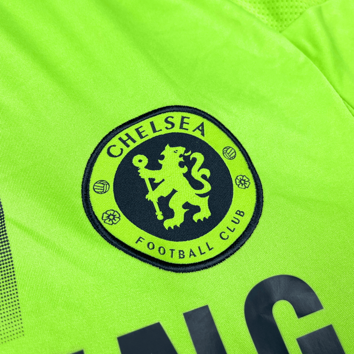 Authentic Adidas Chelsea 2010-2011 Third shirt, Terry 26 on the back, size S | Nostalgic Football Shirts