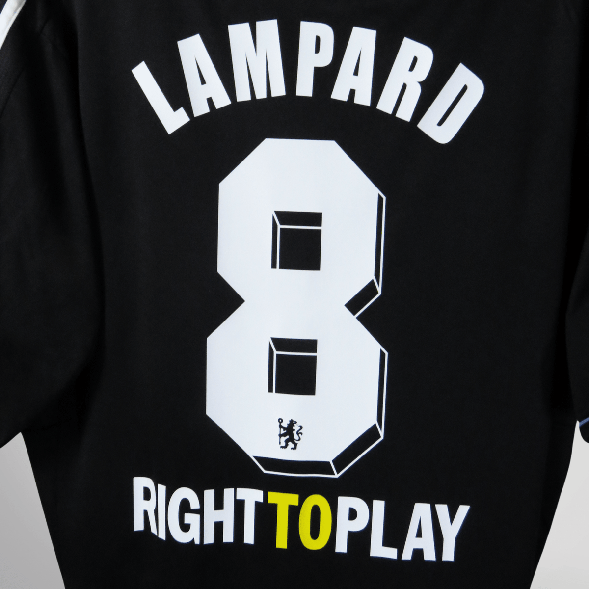 Retro Chelsea 2011-2012 Away football jersey by Adidas, Lampard 8, size L | Nostalgic Football Shirts