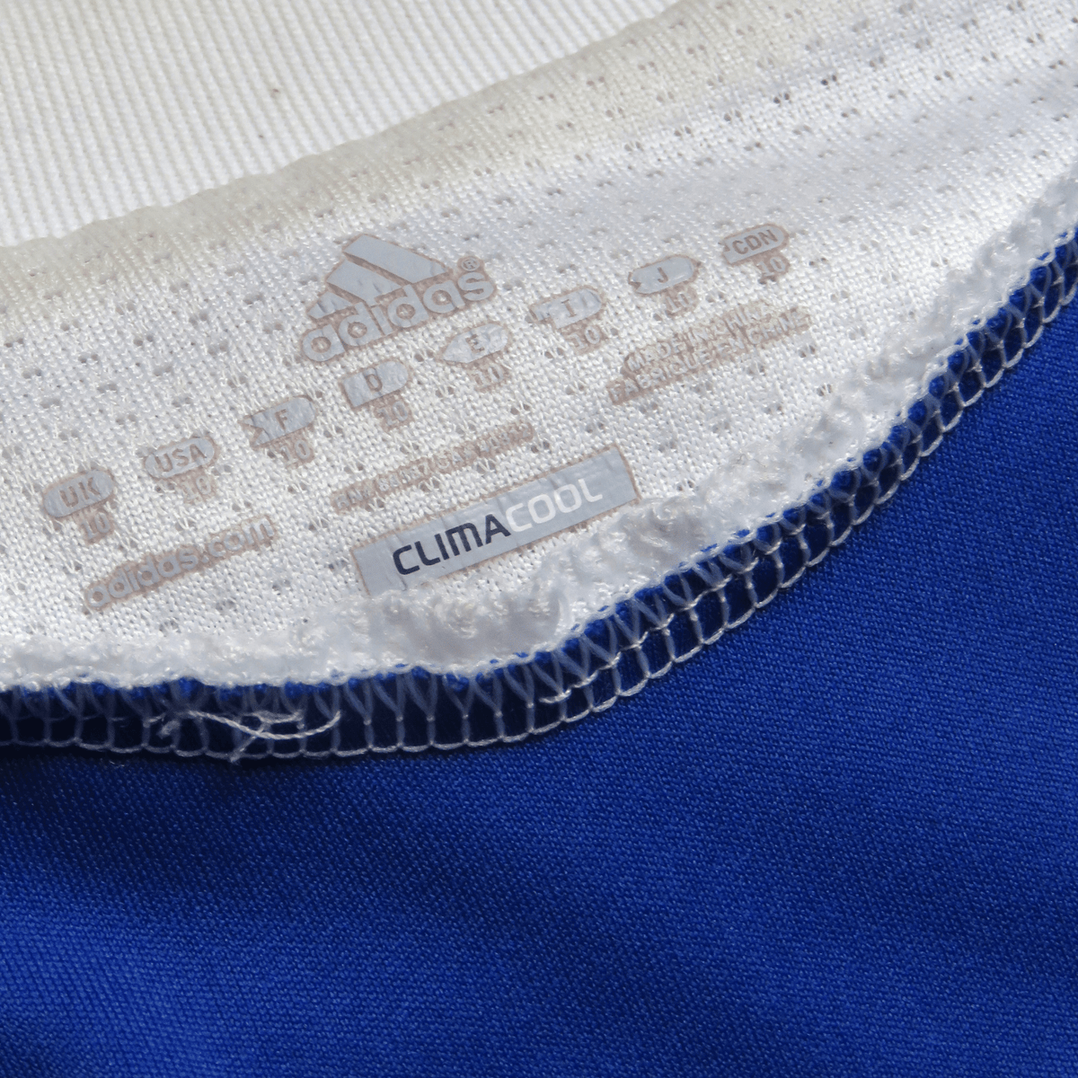 Retro Chelsea 2011-2012 Home longsleeve football jersey by Adidas, Drogba 11, size XL | Nostalgic Football Shirts