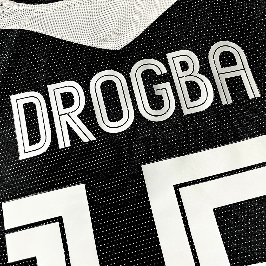 Maillot extérieur Chelsea 2004-05 Drogba #15 L