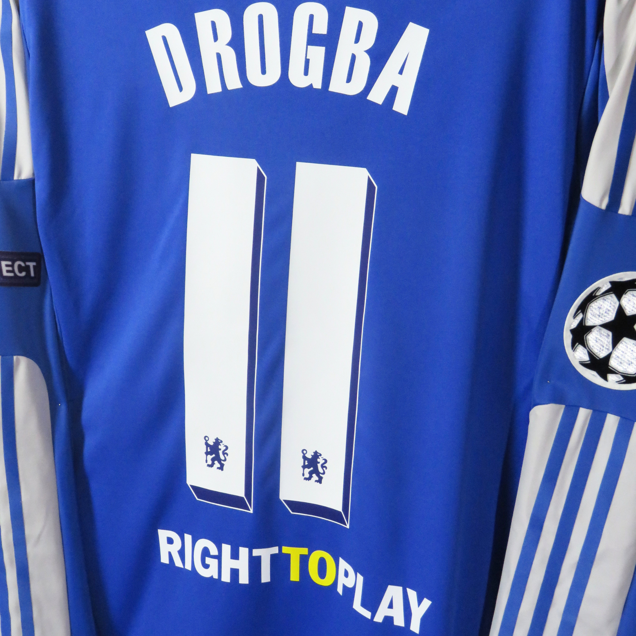 Chelsea 2011-12 Home Drogba #11 Player Issue UCL XL