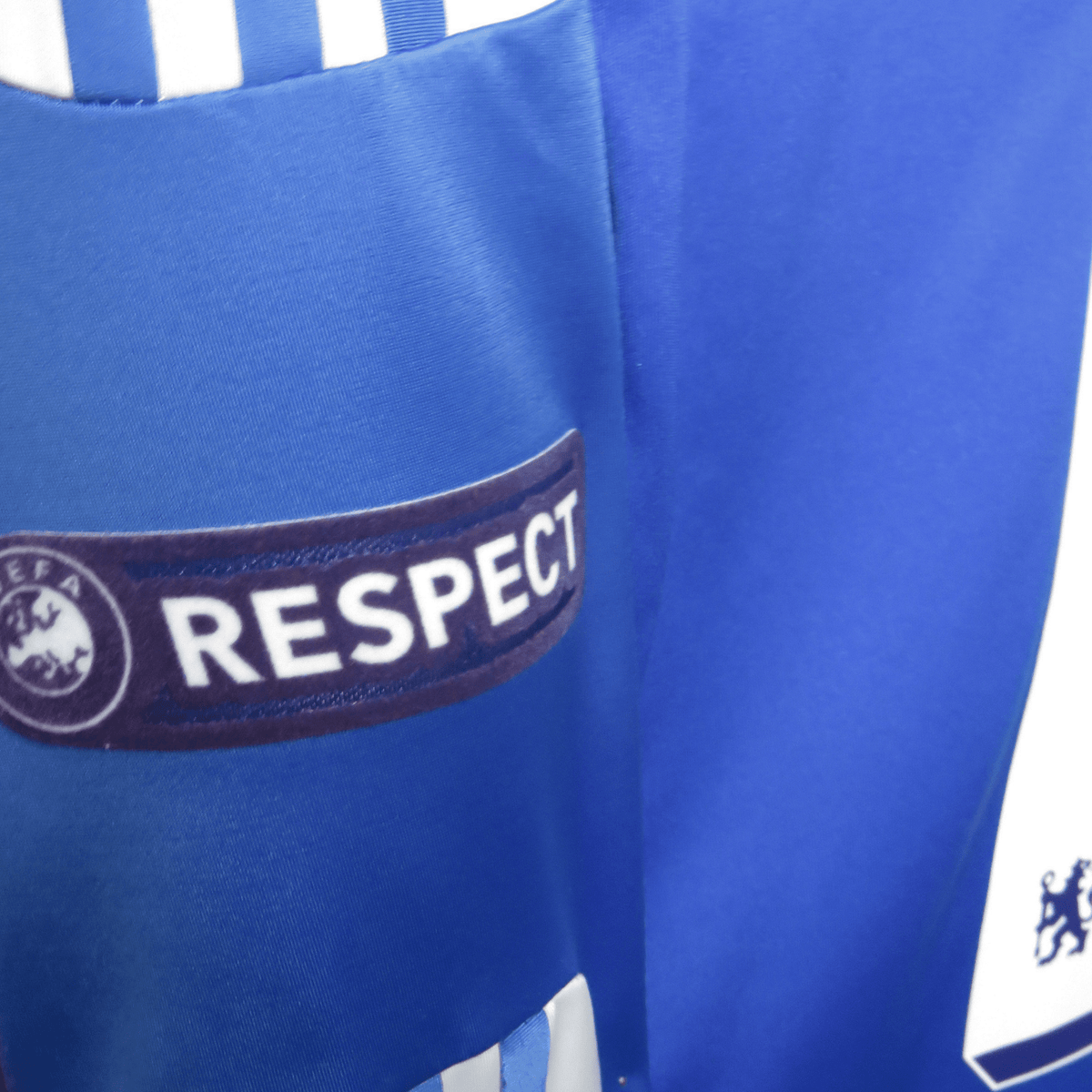 Chelsea 2011-12 Home Drogba #11 Player Issue UCL XL