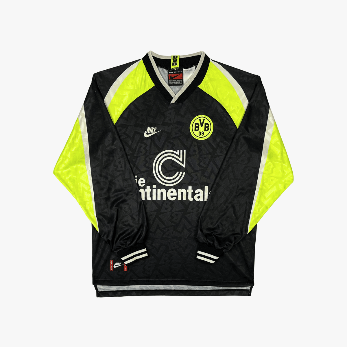 Vintage Dortmund 1995-1996 Away longsleeve football shirt, size XL | Nostalgic Football Shirts