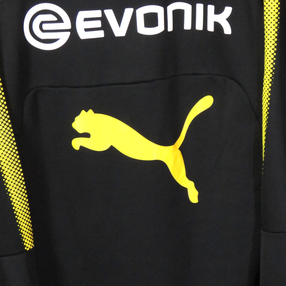 Original Dortmund 2017-2018 Training sweater, size M | Nostalgic Football Shirts