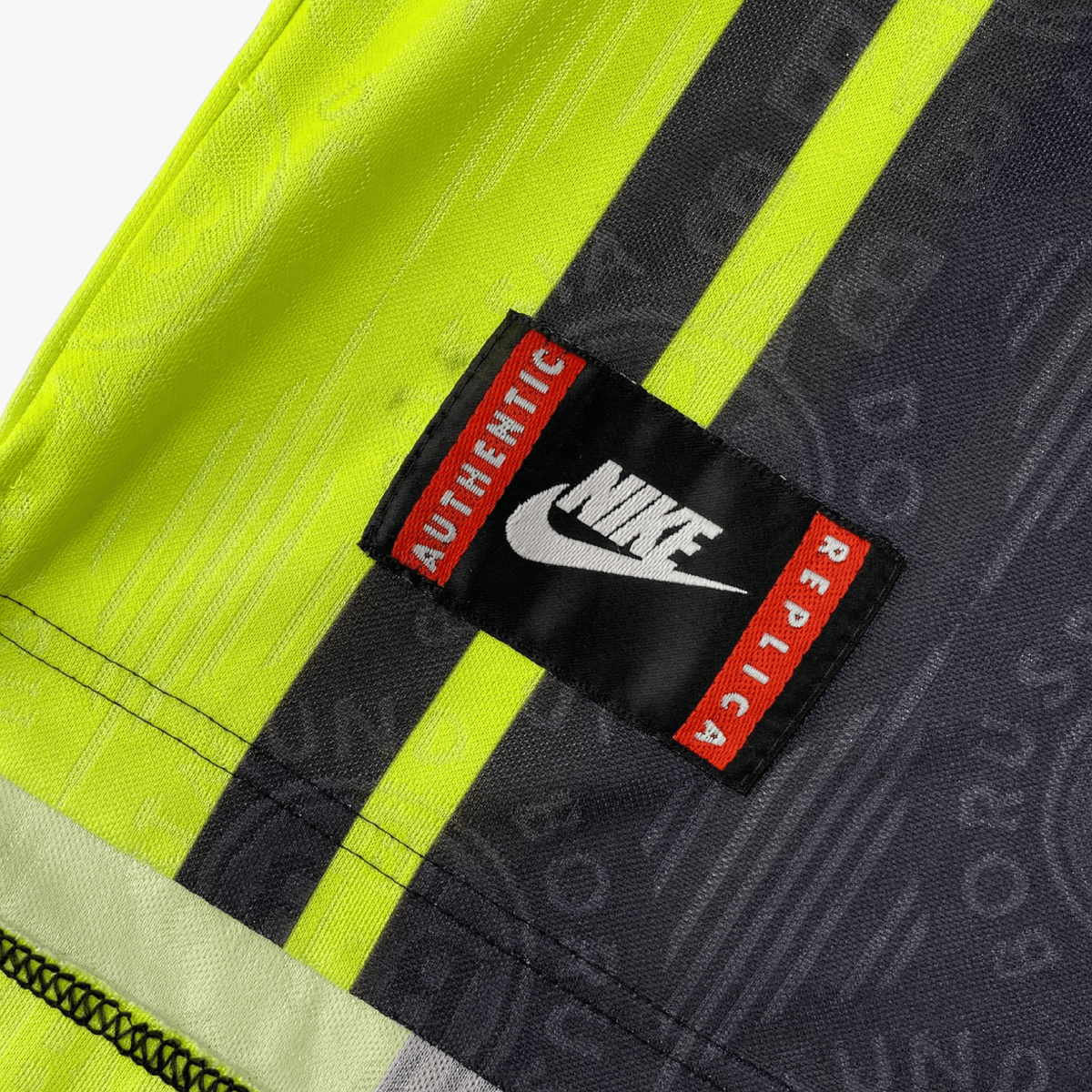 Dortmund 1996-97 Away Shirt XL