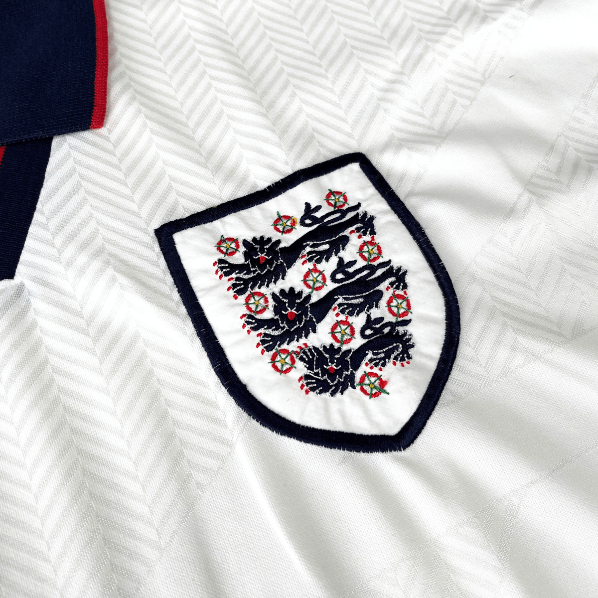 Vintage England 1993-1995 Home football shirt, size L | Nostalgic Football Shirts