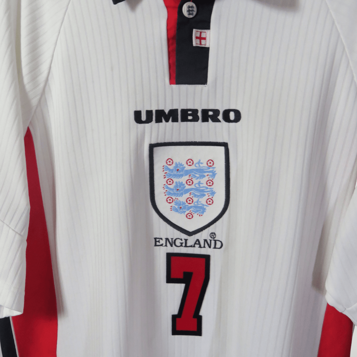Original England 1997-1999 Home football shirt, size XL, Beckham 7 | Nostalgic Football Shirts