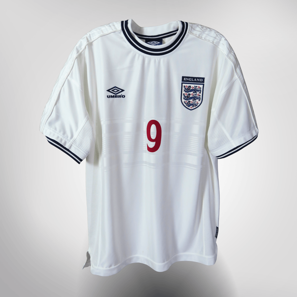Authentic Umbro England 1999-2001 Home shirt, Shearer 9 on the back, size XL | Nostalgic Football Shirts
