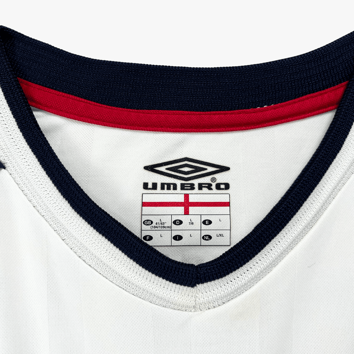 Retro England 2001-2003 Home football jersey by Umbro, Owen 10, size L | Nostalgic Football Shirts