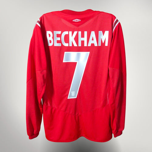 Vintage England 2004-2006 Away longsleeve football shirt with Beckham 7 print, size M | Nostalgic Football Shirts
