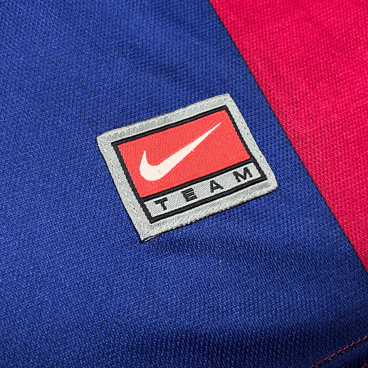 Authentic Nike FC Barcelona 1998-1999 Home shirt, size L | Nostalgic Football Shirts