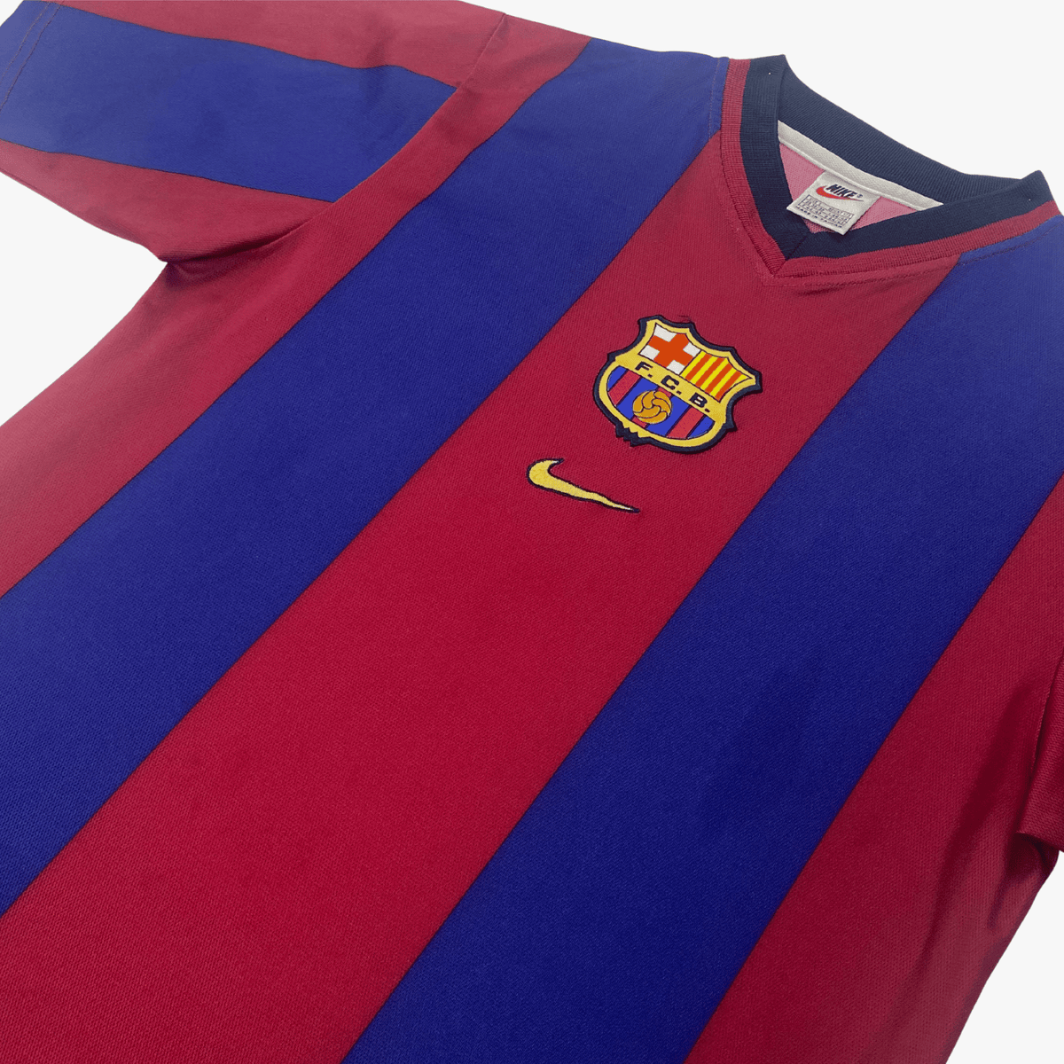 Retro FC Barcelona 1998-1999 Home football jersey by Nike, size S | Nostalgic Football Shirts