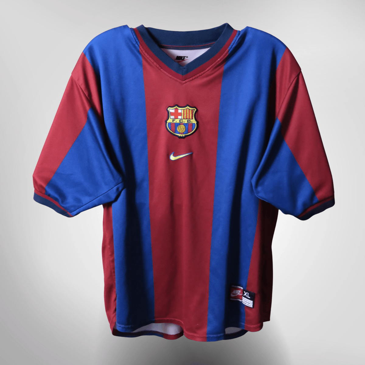 Authentic Nike FC Barcelona 1998-1999 Home shirt, Figo 7 on the back, size XL | Nostalgic Football Shirts