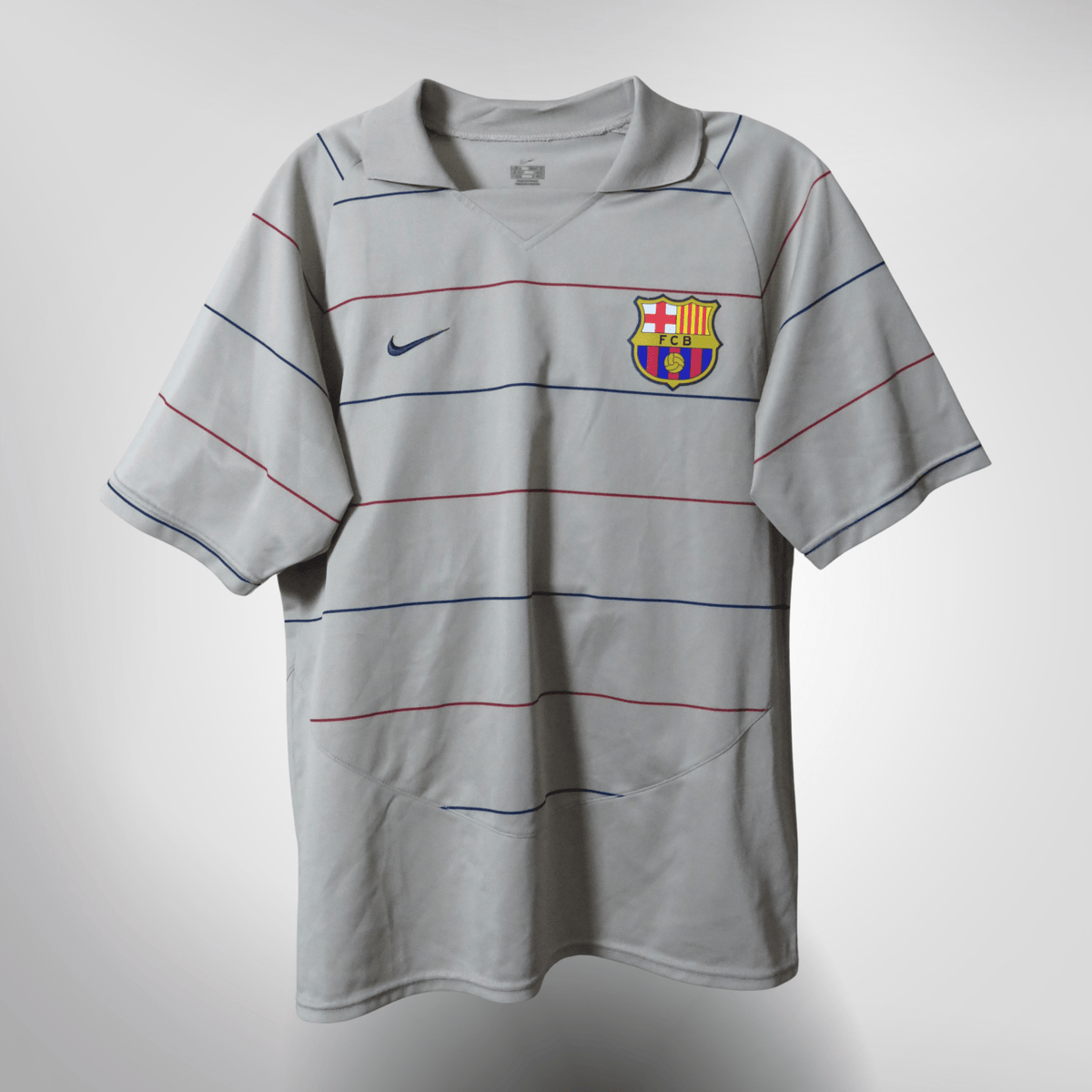 Authentic Nike FC Barcelona 2003-2004 Away shirt, Ronaldinho 10 on the back, size M | Nostalgic Football Shirts