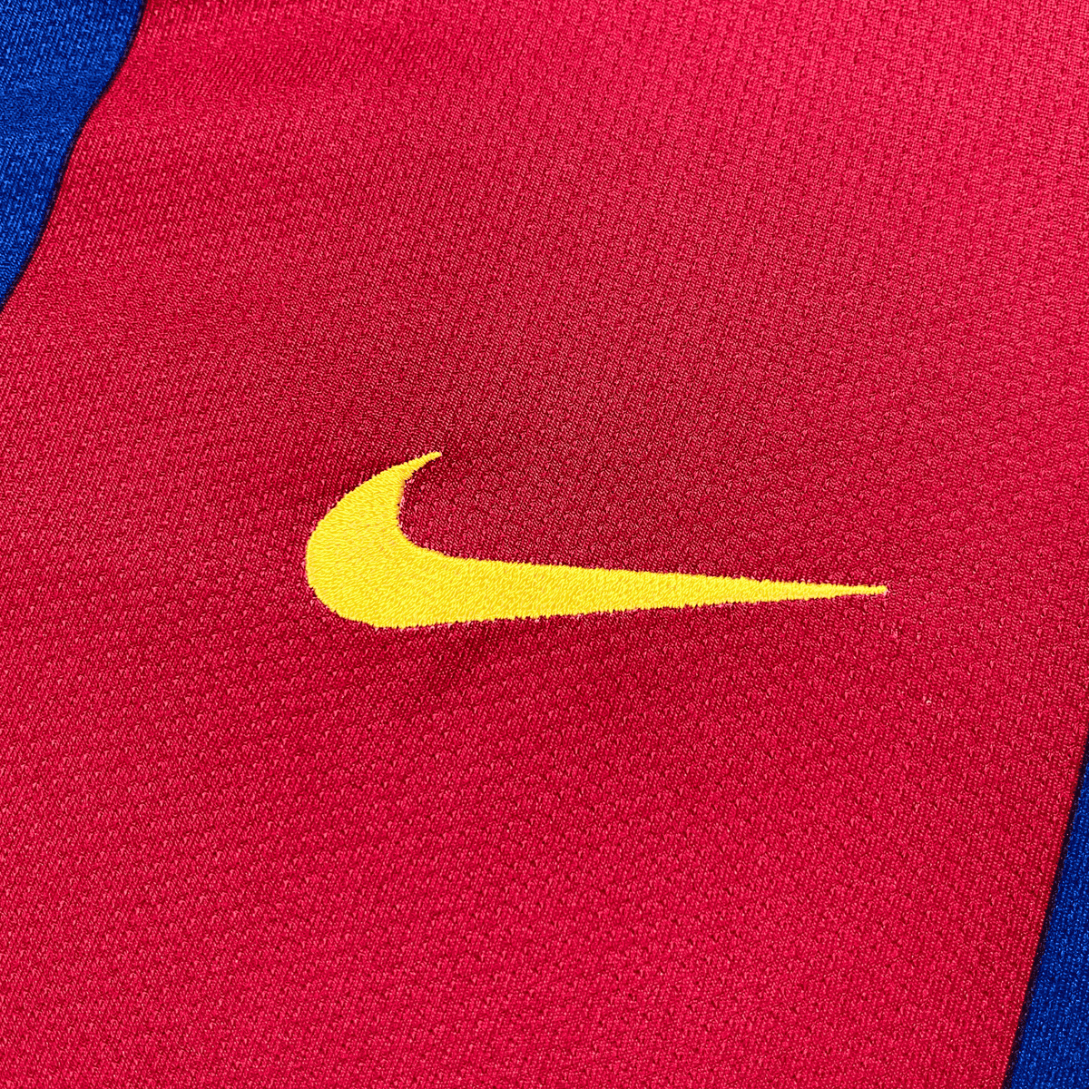 Vintage FC Barcelona 2007-2008 Home football shirt with Messi 19 print, size L | Nostalgic Football Shirts