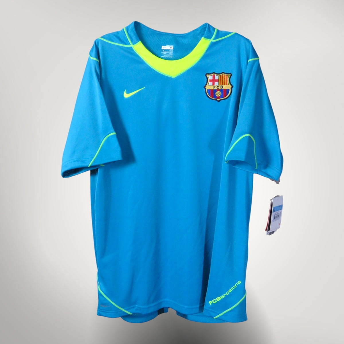 Vintage FC Barcelona 2007-2008 Training brand new with tags football shirt, size M | Nostalgic Football Shirts