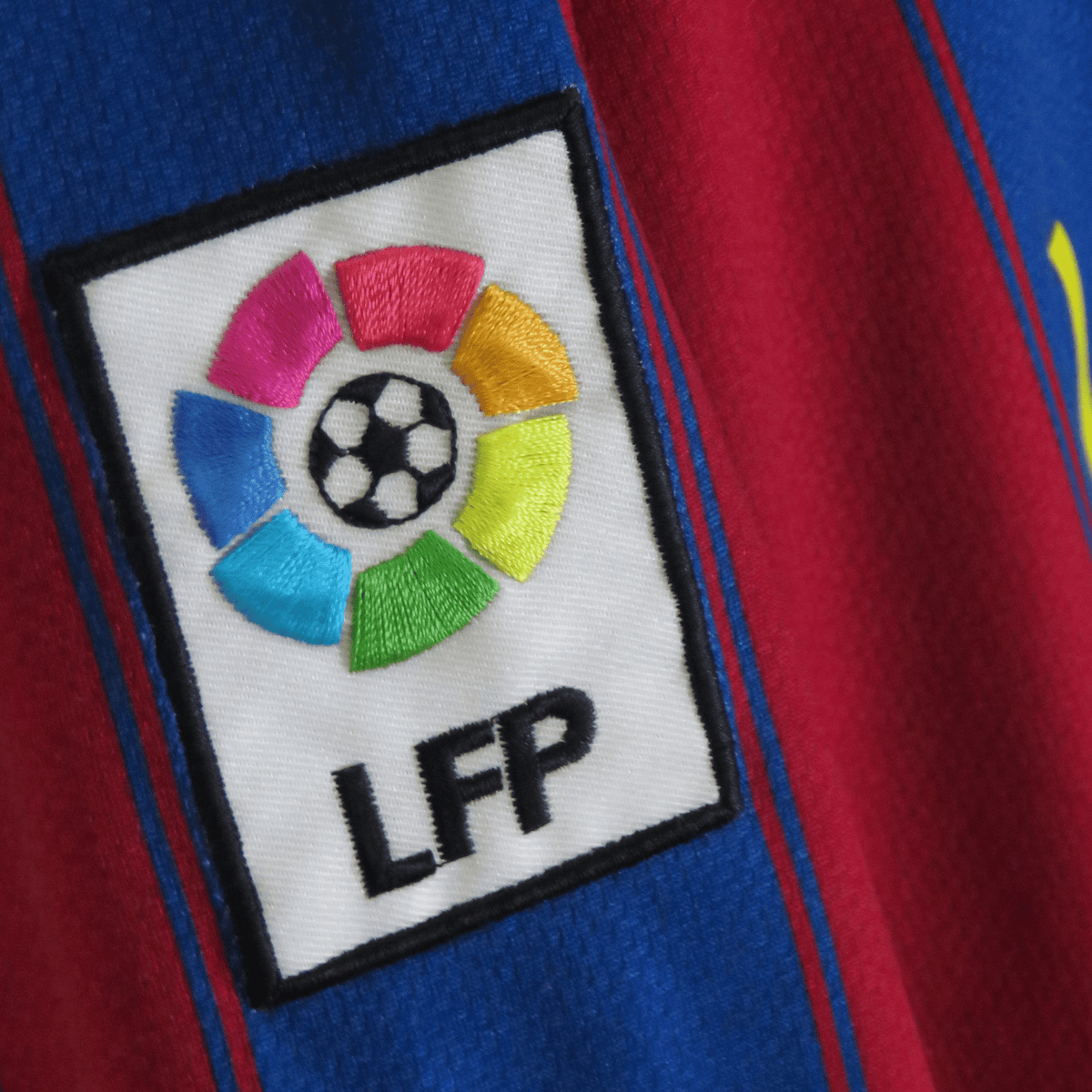 Vintage FC Barcelona 2009-2010 Home longsleeve football shirt with Henry 14 print, size XL | Nostalgic Football Shirts