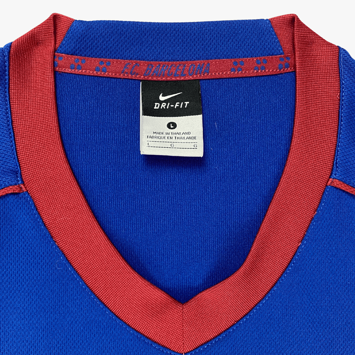 Authentic Nike FC Barcelona 2010-2011 Training shirt, size L | Nostalgic Football Shirts