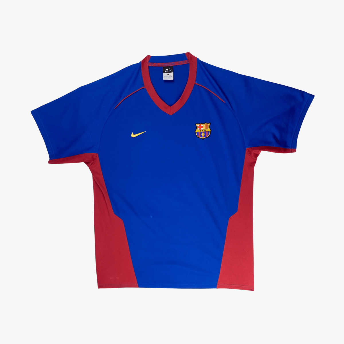 Vintage FC Barcelona 2010-2011 Training football shirt, size L | Nostalgic Football Shirts