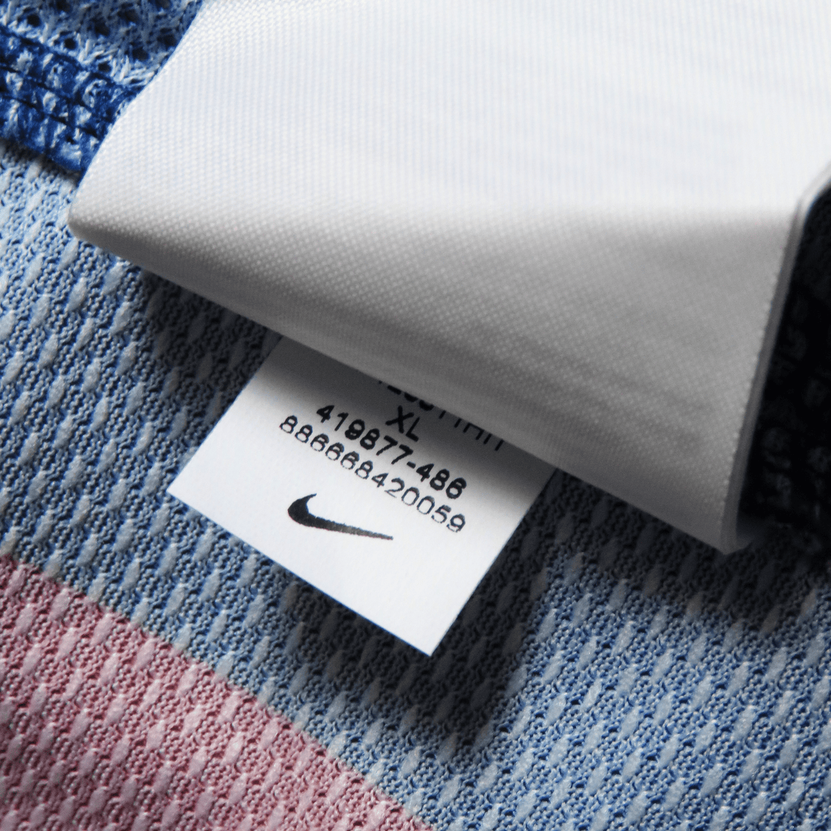 Authentic Nike FC Barcelona 2011-2012 Home shirt, Messi 10 on the back, size XL | Nostalgic Football Shirts