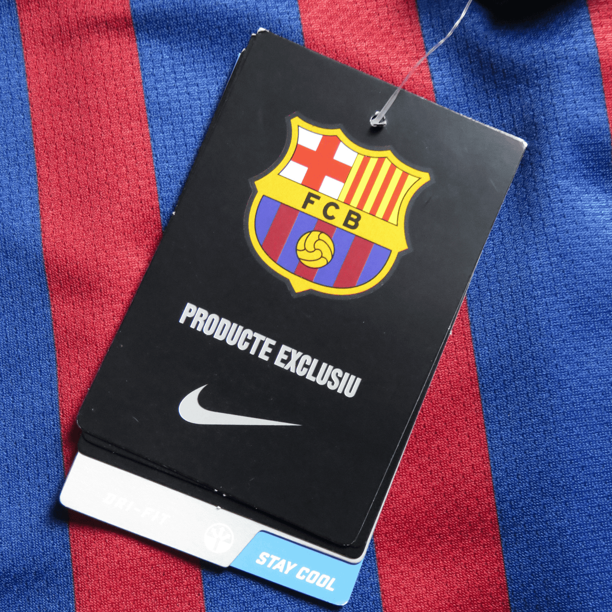 Authentic Nike FC Barcelona 2011-2012 Home shirt, Messi 10 on the back, size XL | Nostalgic Football Shirts