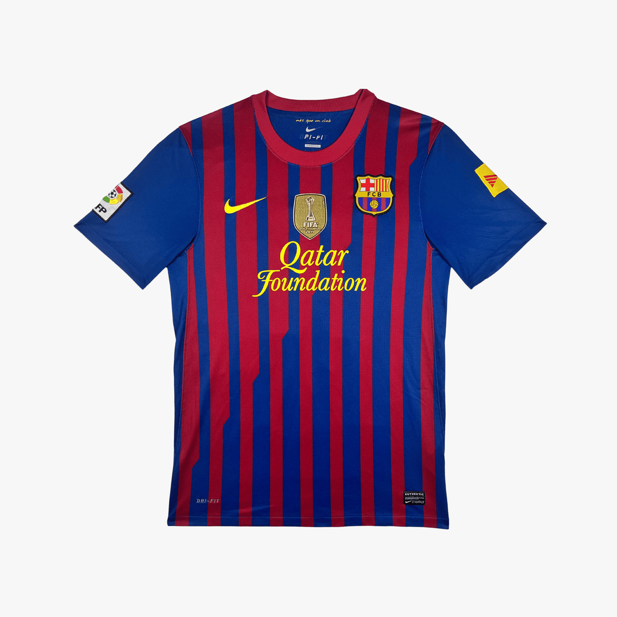 Authentic Nike FC Barcelona 2011-2012 Home shirt, Xavi 6 on the back, size S | Nostalgic Football Shirts