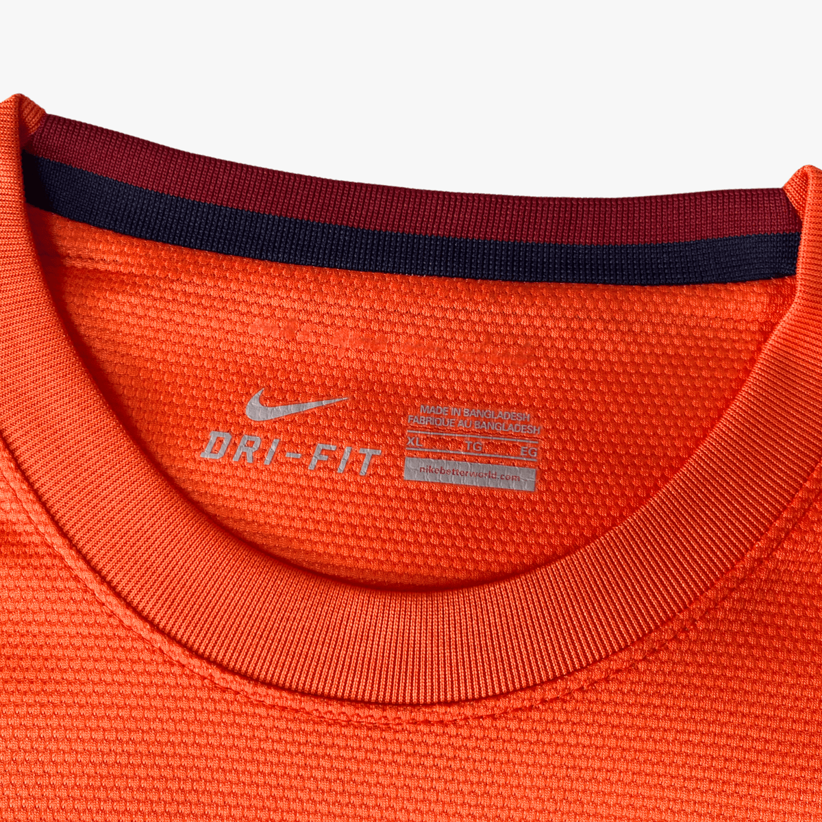 Retro FC Barcelona 2012-2013 Away football jersey by Nike, Messi 10, size XL | Nostalgic Football Shirts